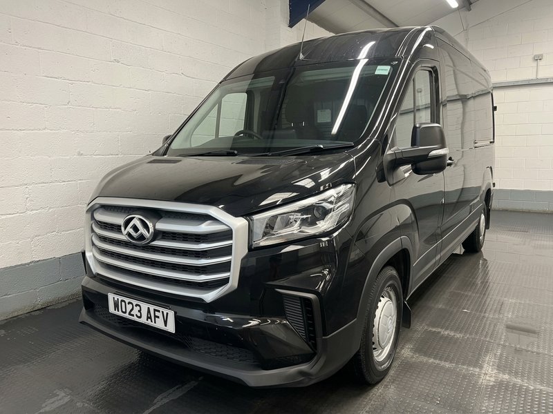 2023 Maxus Deliver 9 High Roof Panel Van — front three-quarter view