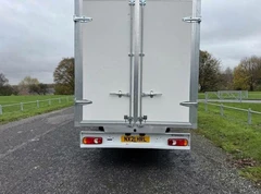 2021 Nissan Nv400 Luton Box Van — rear view