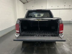 2019 Volkswagen Amarok Double Cab PickUp Van — cab interior