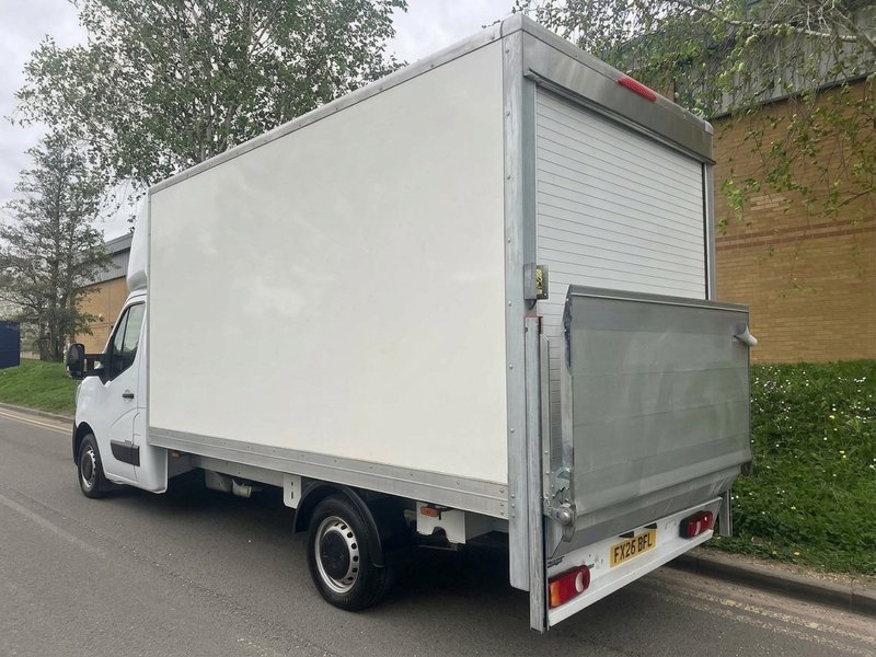 2025 Renault Master Luton Box Van — rear three-quarter view