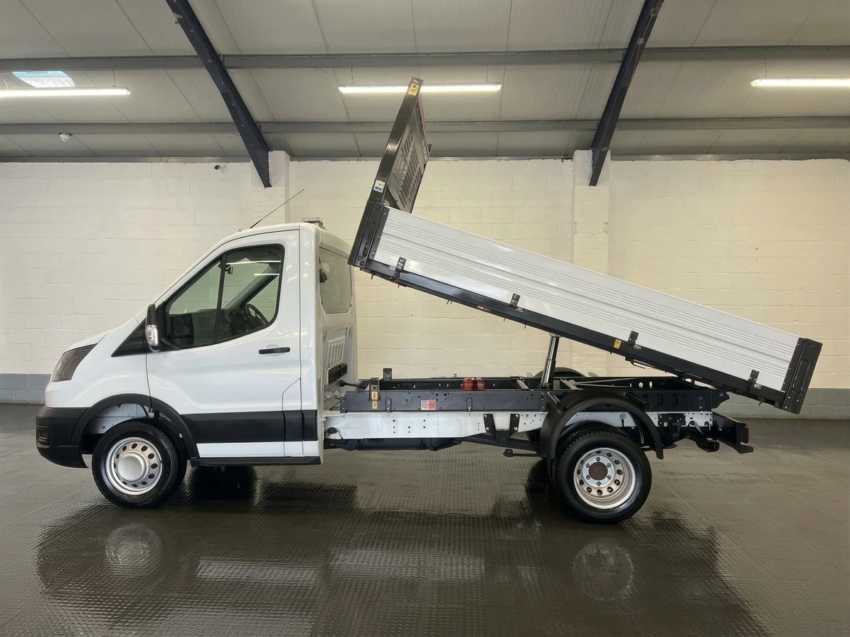 2023 Ford Transit Tipper Van — side view