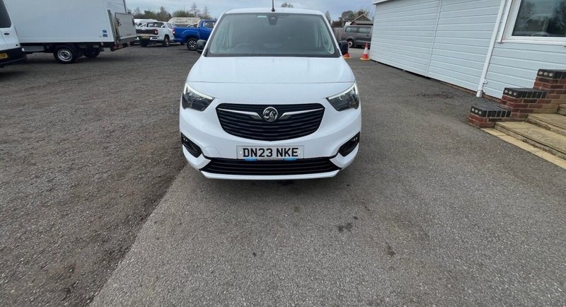 2023 Vauxhall Combo Panel Van — photo 3 of 16