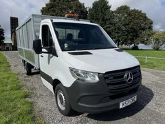 2022 Mercedes-Benz Sprinter Tipper Van — front three-quarter view