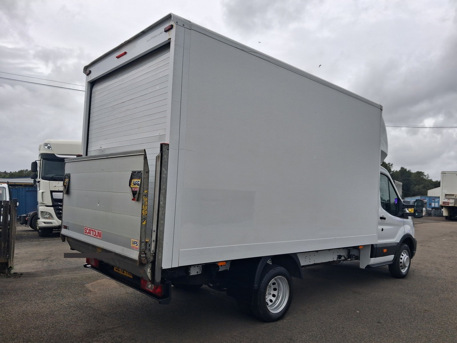 2022 Ford Transit Luton Box Van — photo 1 of 1