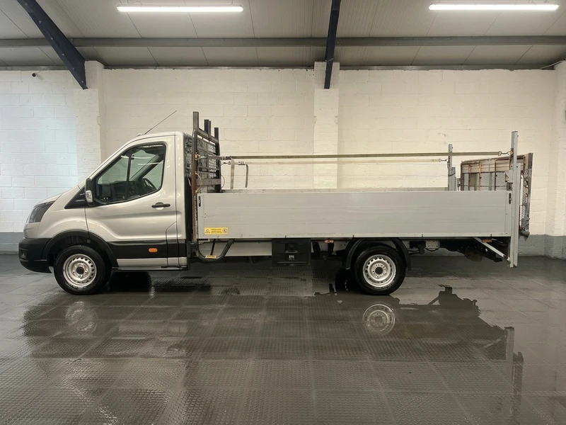 2022 Ford Transit Dropside Van