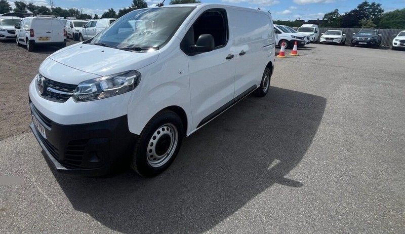 2023 Vauxhall Vivaro Panel Van — photo 3 of 12