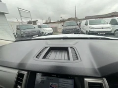 2023 Ford Ranger Double Cab PickUp Van — cab interior