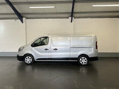 2023 Renault Trafic Panel Van — side view