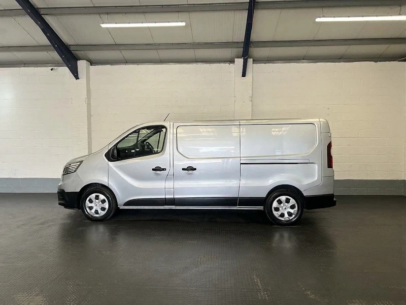 2023 Renault Trafic Panel Van