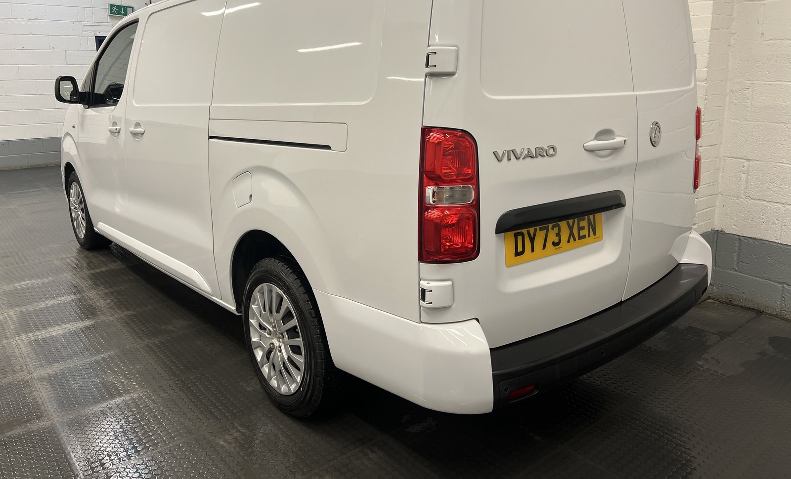2023 Vauxhall Vivaro Panel Van — photo 1 of 20