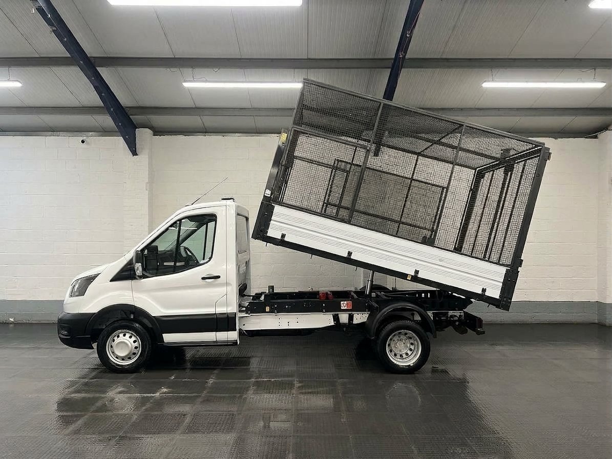 2022 Ford Transit Tipper Van — side view