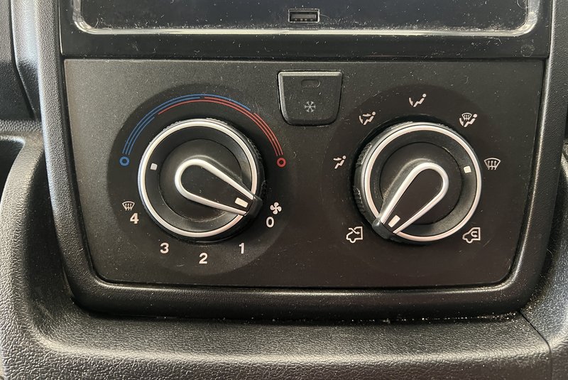2023 Citroen Relay High Roof Panel Van — photo 2 of 4