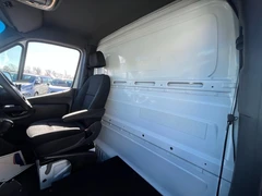 2023 Mercedes-Benz Sprinter Refrigerated/Fridge Van — cab interior