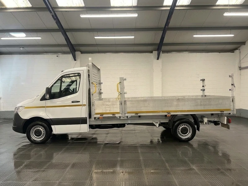 2023 Mercedes-Benz Sprinter Dropside Van