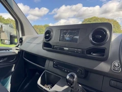2022 Mercedes-Benz Sprinter Tipper Van — cab interior