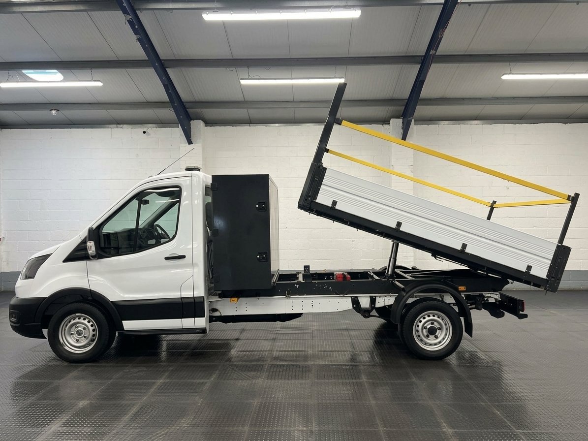 2022 Ford Transit Tipper Van — side view