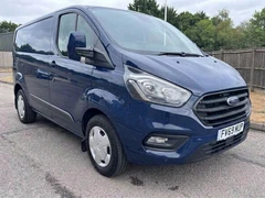 2020 Ford Transit Custom Panel Van — front three-quarter view