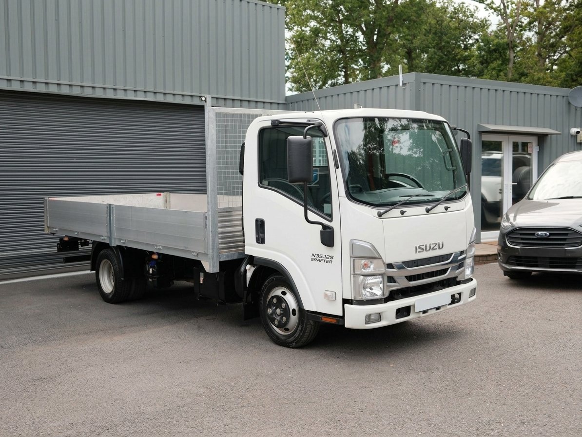 2024 Isuzu Grafter Dropside Van — front three-quarter view
