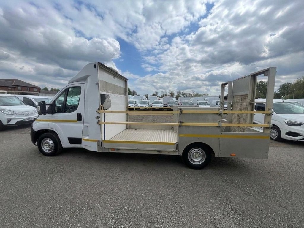 2022 Peugeot Boxer Dropside Van