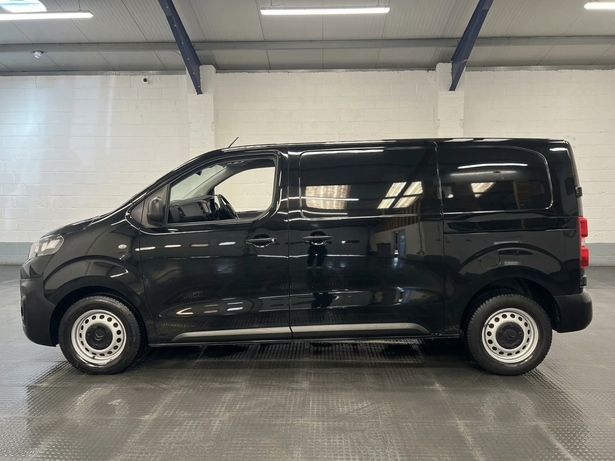 2023 Citroen Dispatch Panel Van — side view
