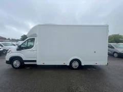 2024 Maxus Edeliver 9 Luton Low Loader Van — side view