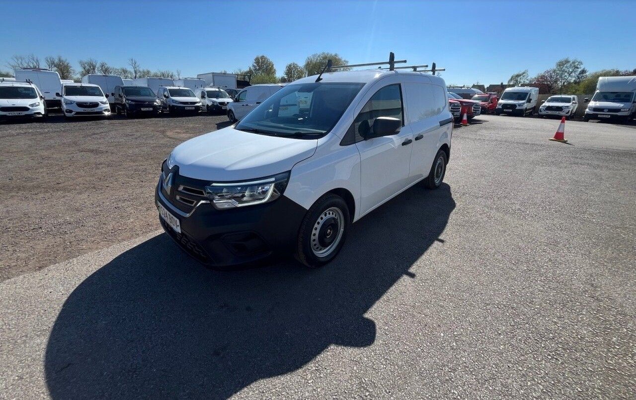 2024 Renault Kangoo Panel Van — photo 2 of 15