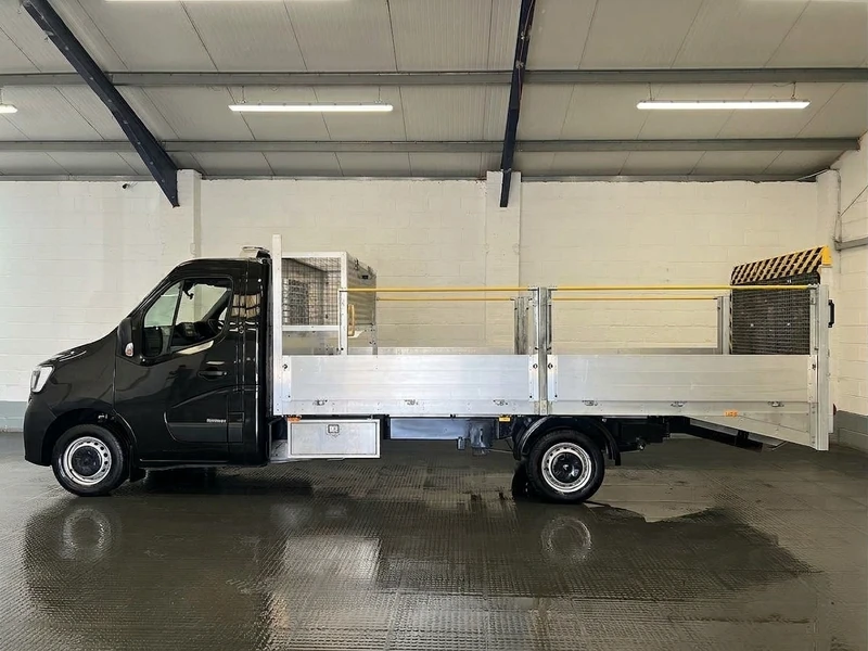 2024 Renault Master Dropside Van