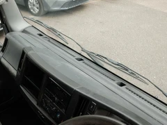 2024 Isuzu Grafter Dropside Van — cab interior