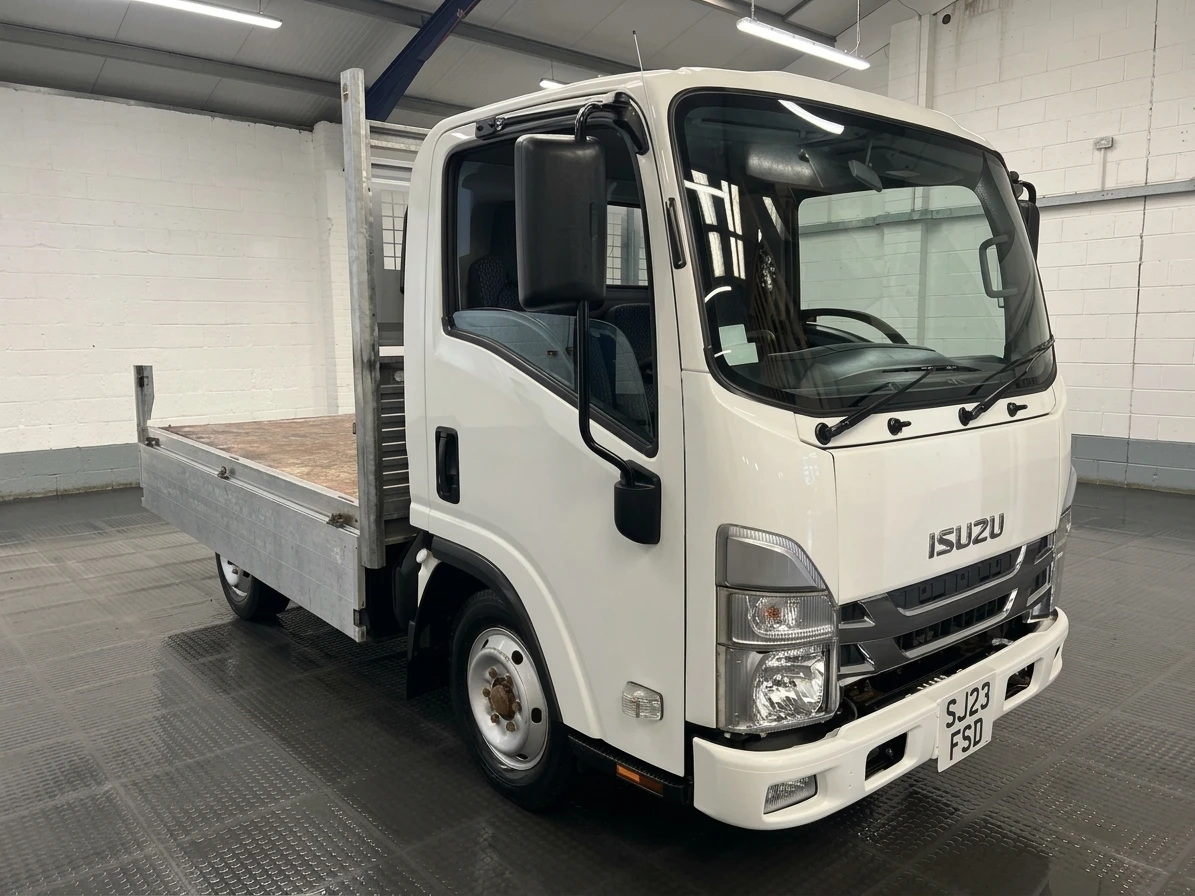 2023 Isuzu Grafter Dropside Van — front three-quarter view