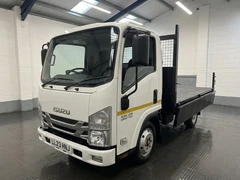 2023 Isuzu Grafter Tipper Van — front three-quarter view