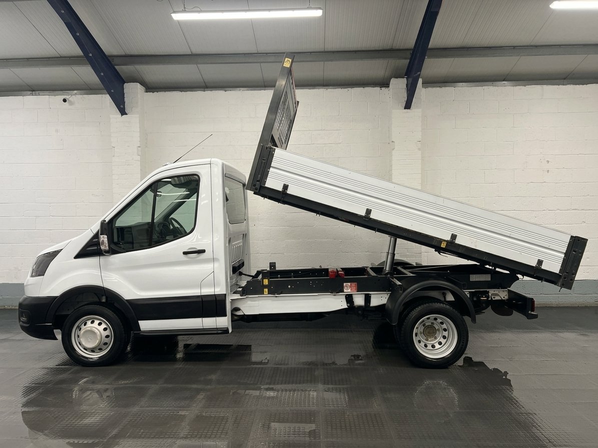2021 Ford Transit Tipper Van — side view