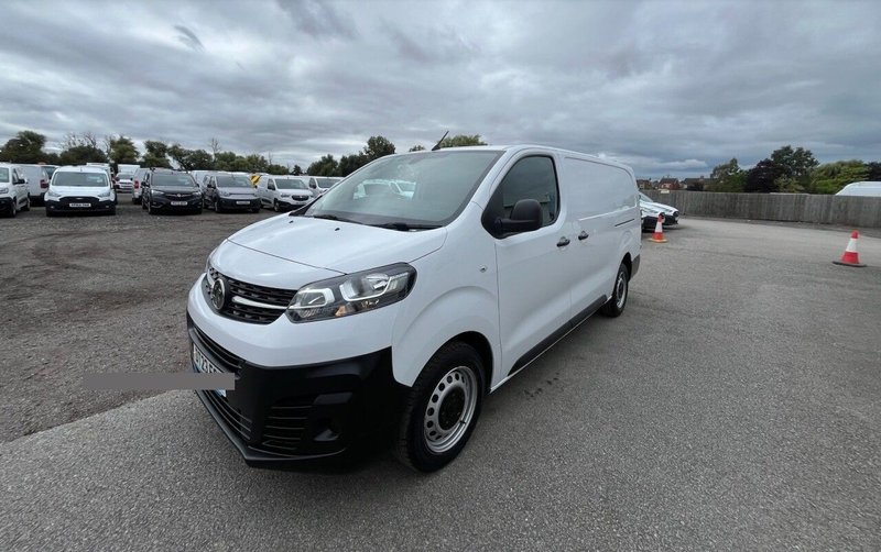 2023 Vauxhall Vivaro Panel Van — photo 2 of 14