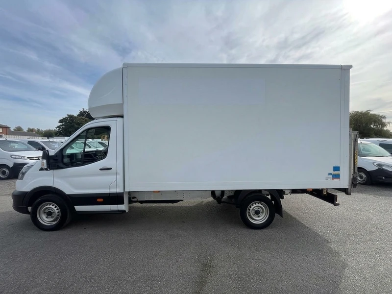 2023 Ford Transit Luton Box Van