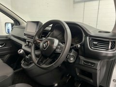 2022 Renault Trafic Luton Low Loader Van — cab interior