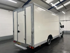 2024 Renault Master Luton Low Loader Van — rear three-quarter view