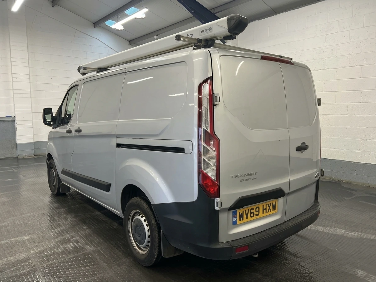 2019 Ford Transit Custom Panel Van — rear three-quarter view