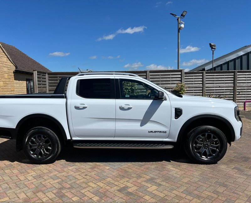 2023 Ford Ranger Double Cab PickUp Van