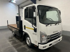2023 Isuzu Grafter Tipper Van — front three-quarter view