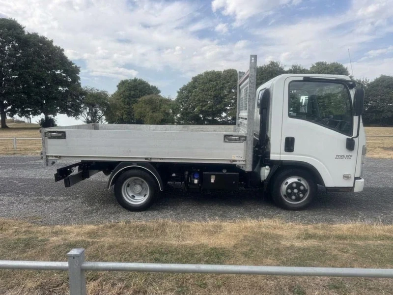 2023 Isuzu Grafter Tipper Van