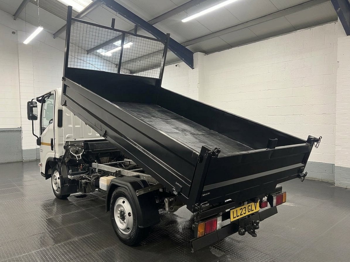 2023 Isuzu Grafter Tipper Van — rear three-quarter view