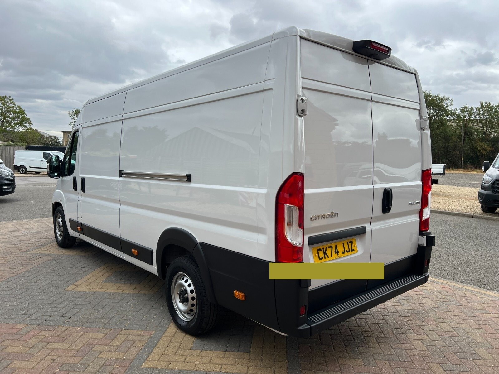 2024 Citroen Relay Panel Van — photo 1 of 1