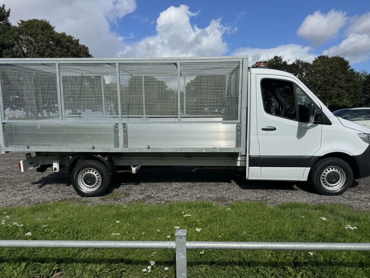 2022 Mercedes-Benz Sprinter Tipper Van — side view
