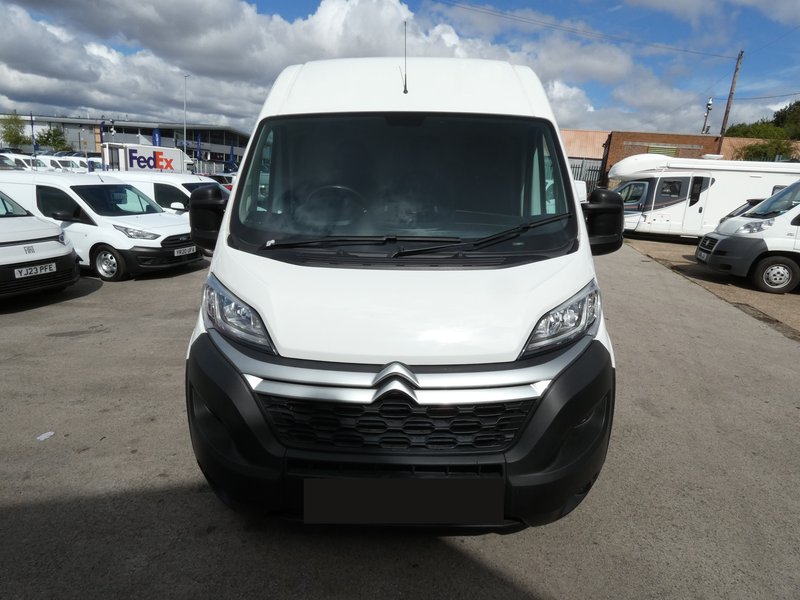 2020 Citroen Relay Panel Van — photo 2 of 13
