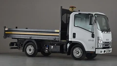 2023 Isuzu Grafter Tipper Van — front three-quarter view