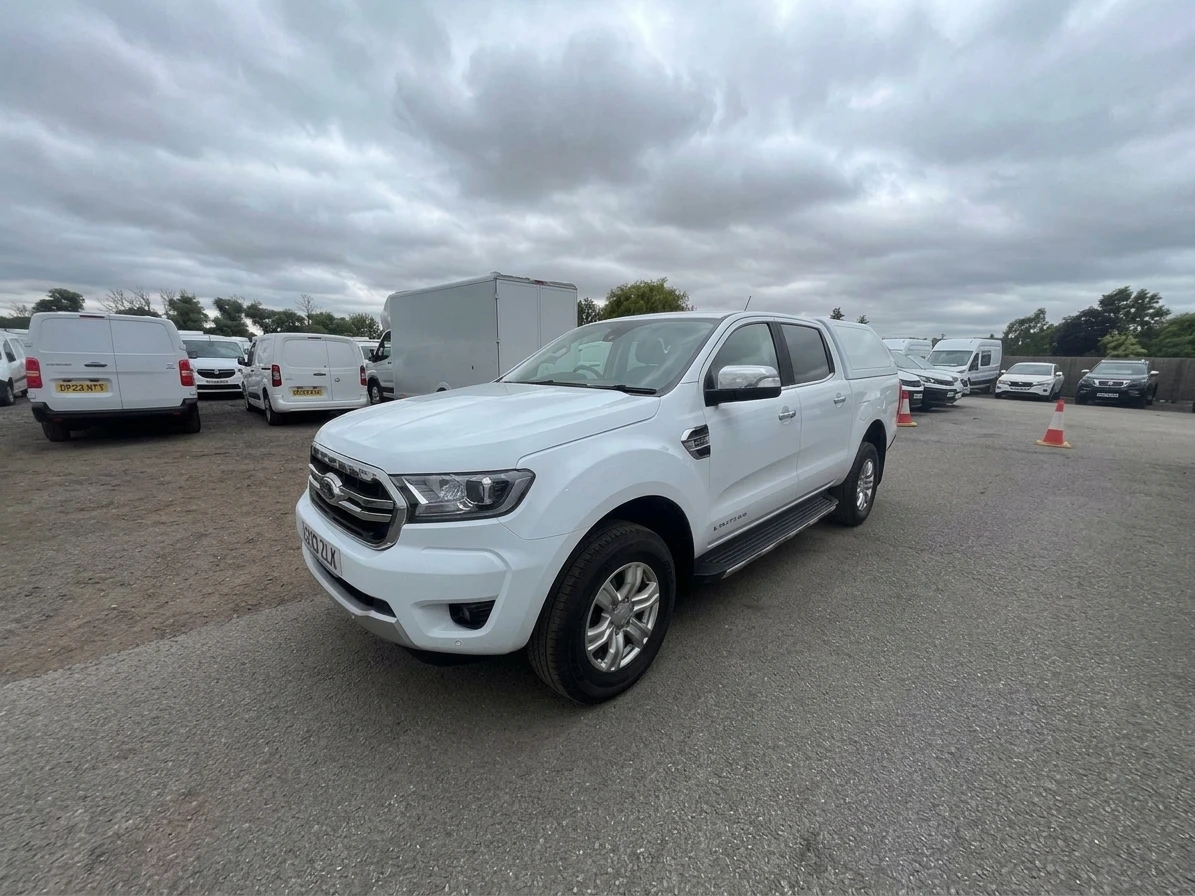 2023 Ford Ranger Double Cab PickUp Van — front three-quarter view