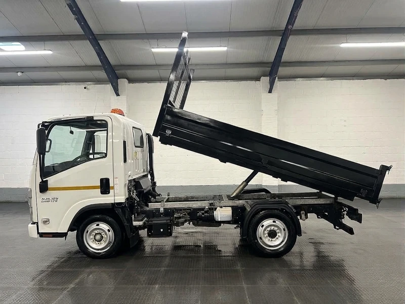 2023 Isuzu Grafter Tipper Van