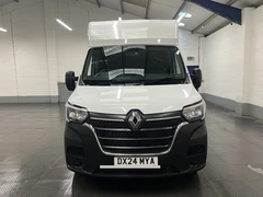 2024 Renault Master Luton Low Loader Van — front view