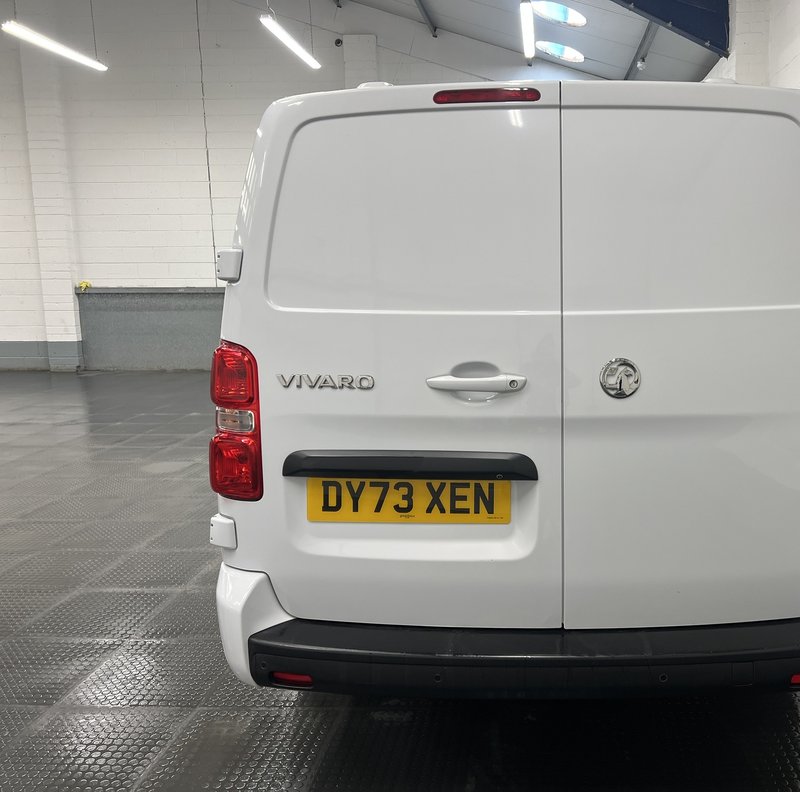 2023 Vauxhall Vivaro Panel Van — photo 2 of 20