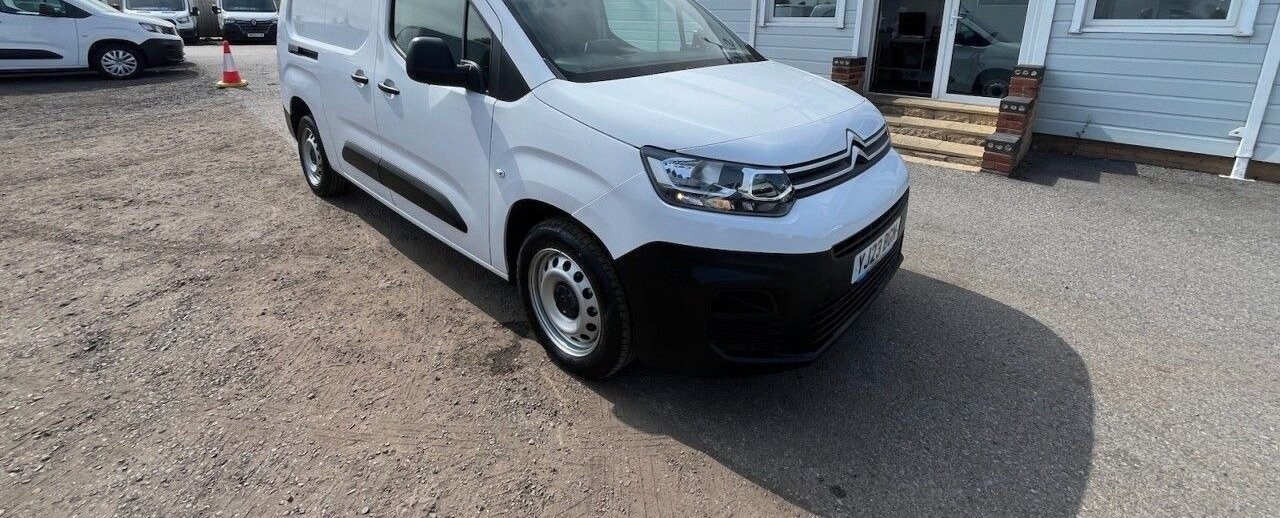 2023 Citroen Berlingo Panel Van — photo 1 of 20