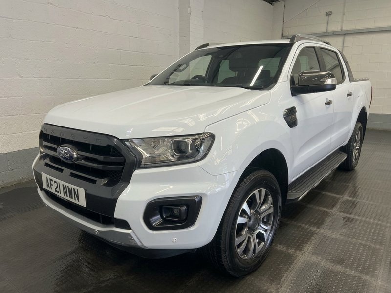 2021 Ford Ranger Double Cab PickUp Van — front three-quarter view